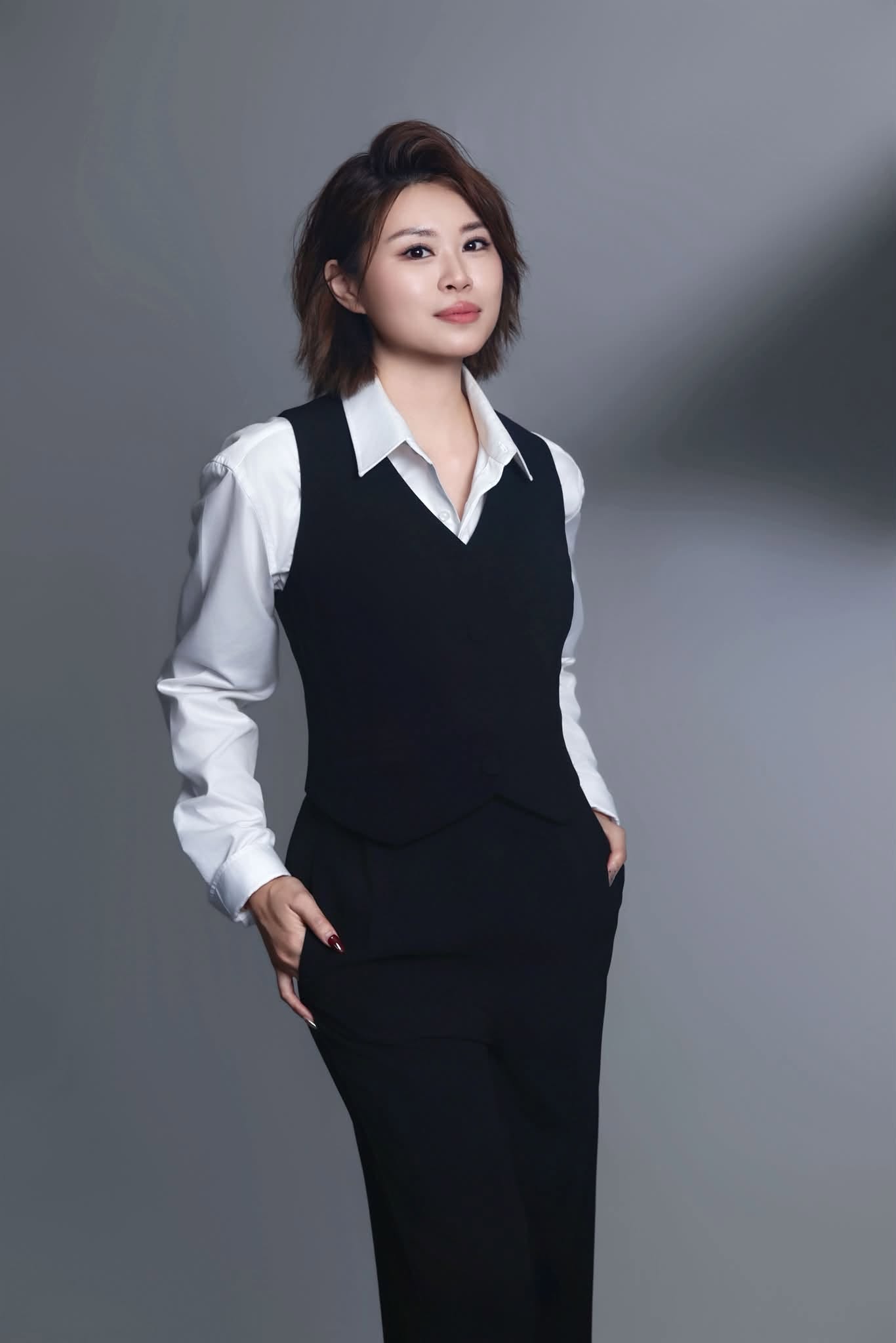 Portrait of Pinky Wong, Co-Founder of DERMORIGIN